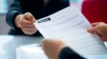 وظائف تنفيذي تسويق في الامارات براتب 12،000 درهم _التقديم للجنسين 21
